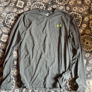 Under Armour Performance Long Sleeve